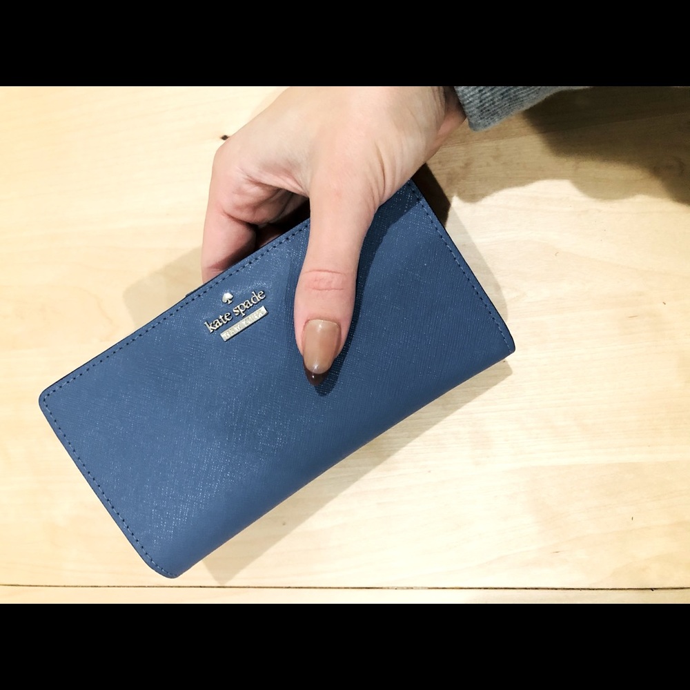 Kate Spade New York purple wallet authentic gold lettering and zipper